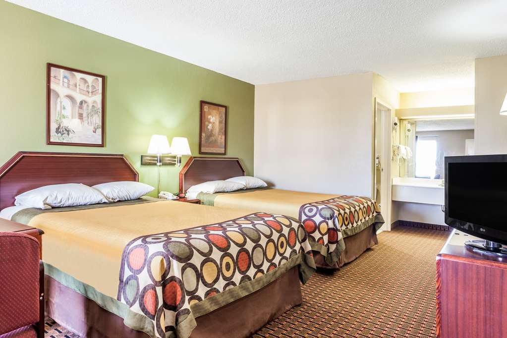 Отель Super 8 By Wyndham Madison/Ridgeland Area Номер фото